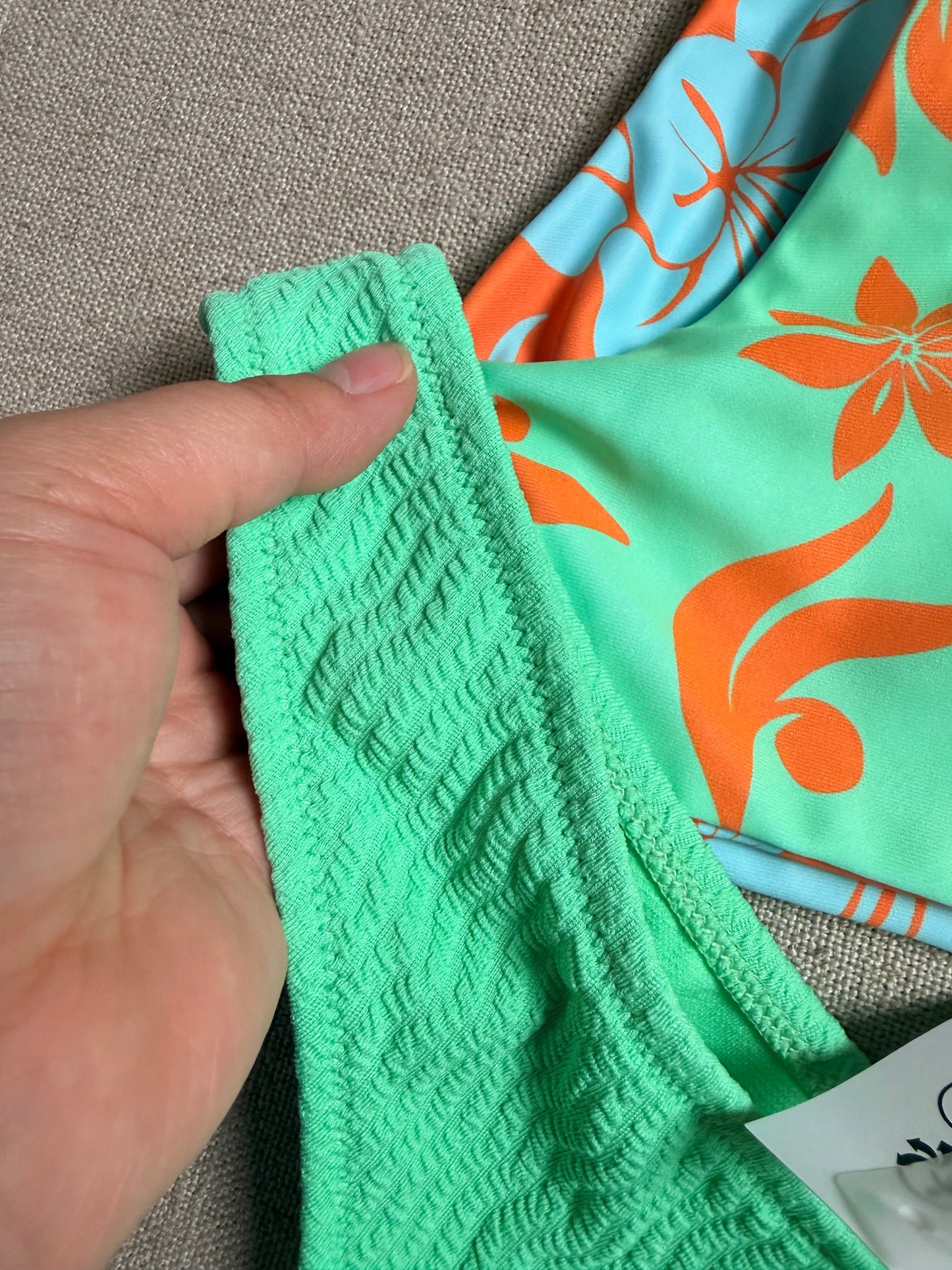Roxy set bikini REVERSIBLE, size M