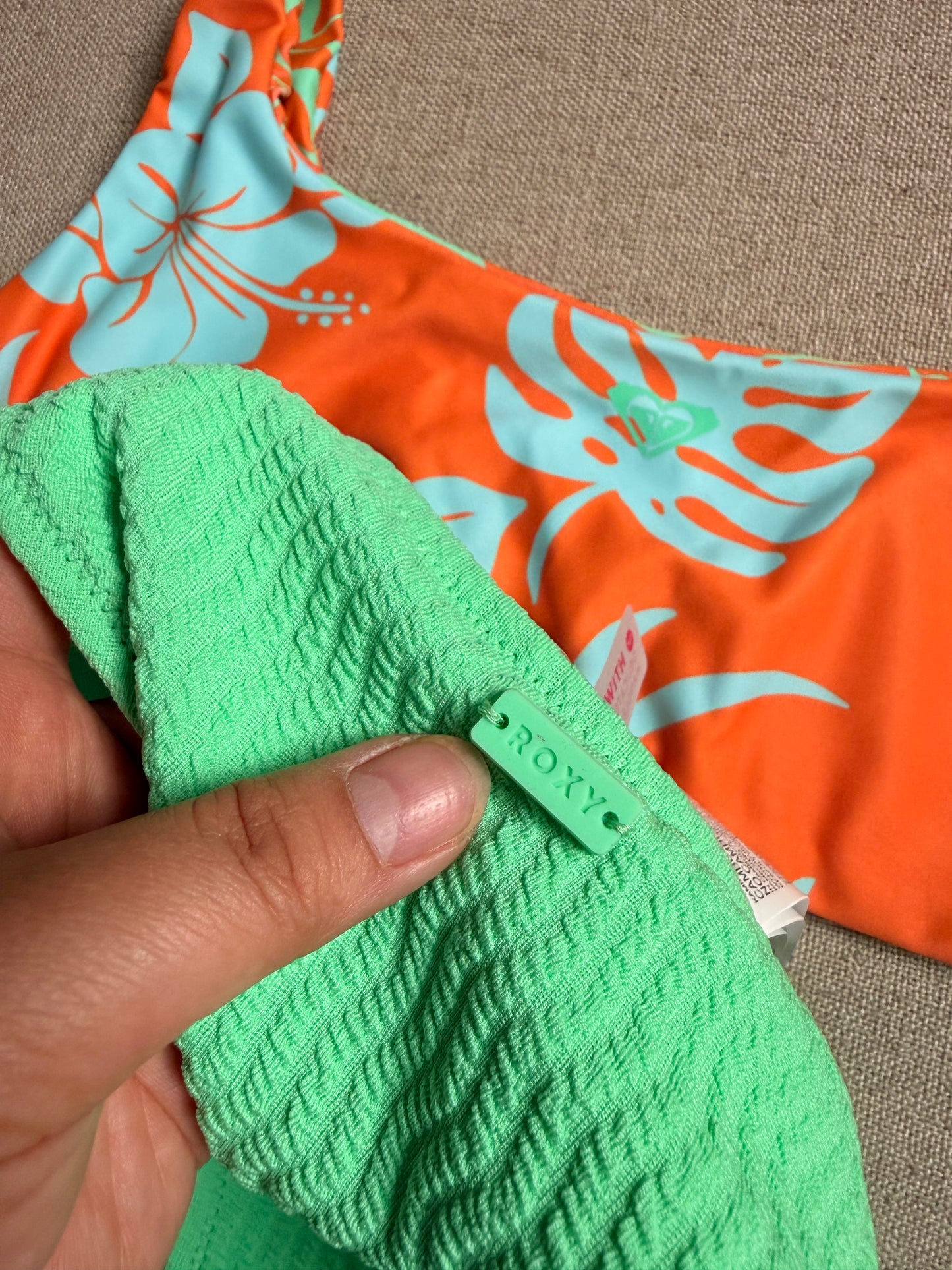 Roxy set bikini REVERSIBLE, size M